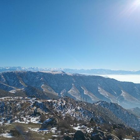 Spring Family Guest House Tersak Εξωτερικό φωτογραφία