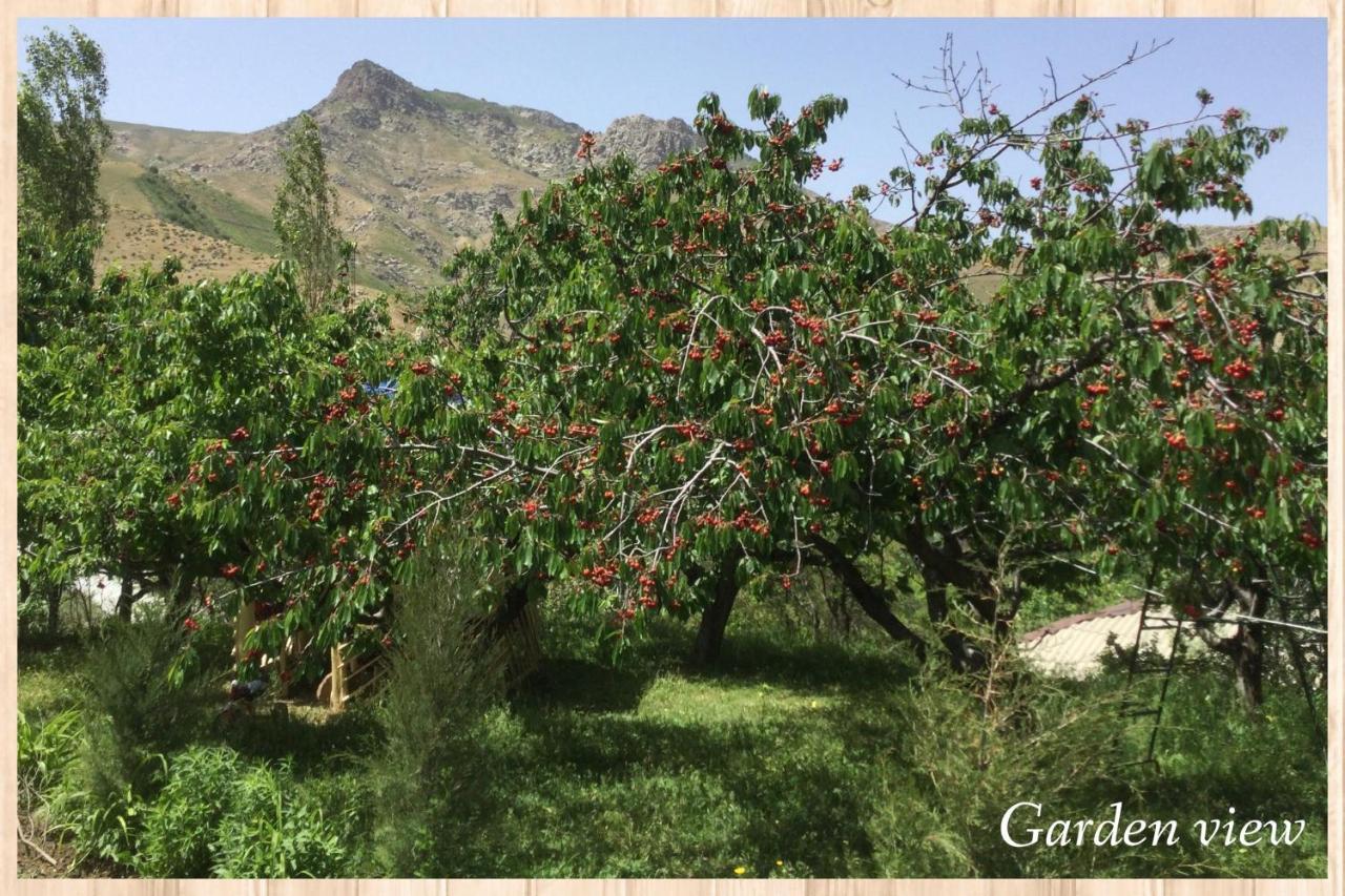 Spring Family Guest House Tersak Εξωτερικό φωτογραφία